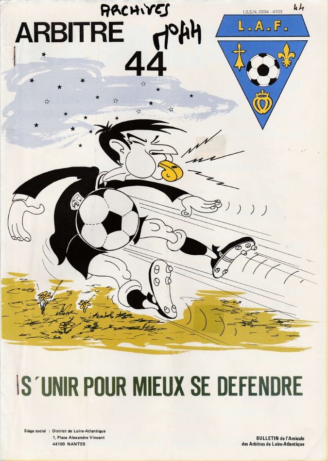 Arbitres 44 couv